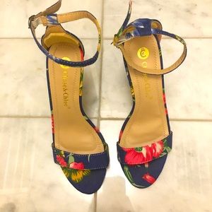 2.5 inch heels floral open toe sandals